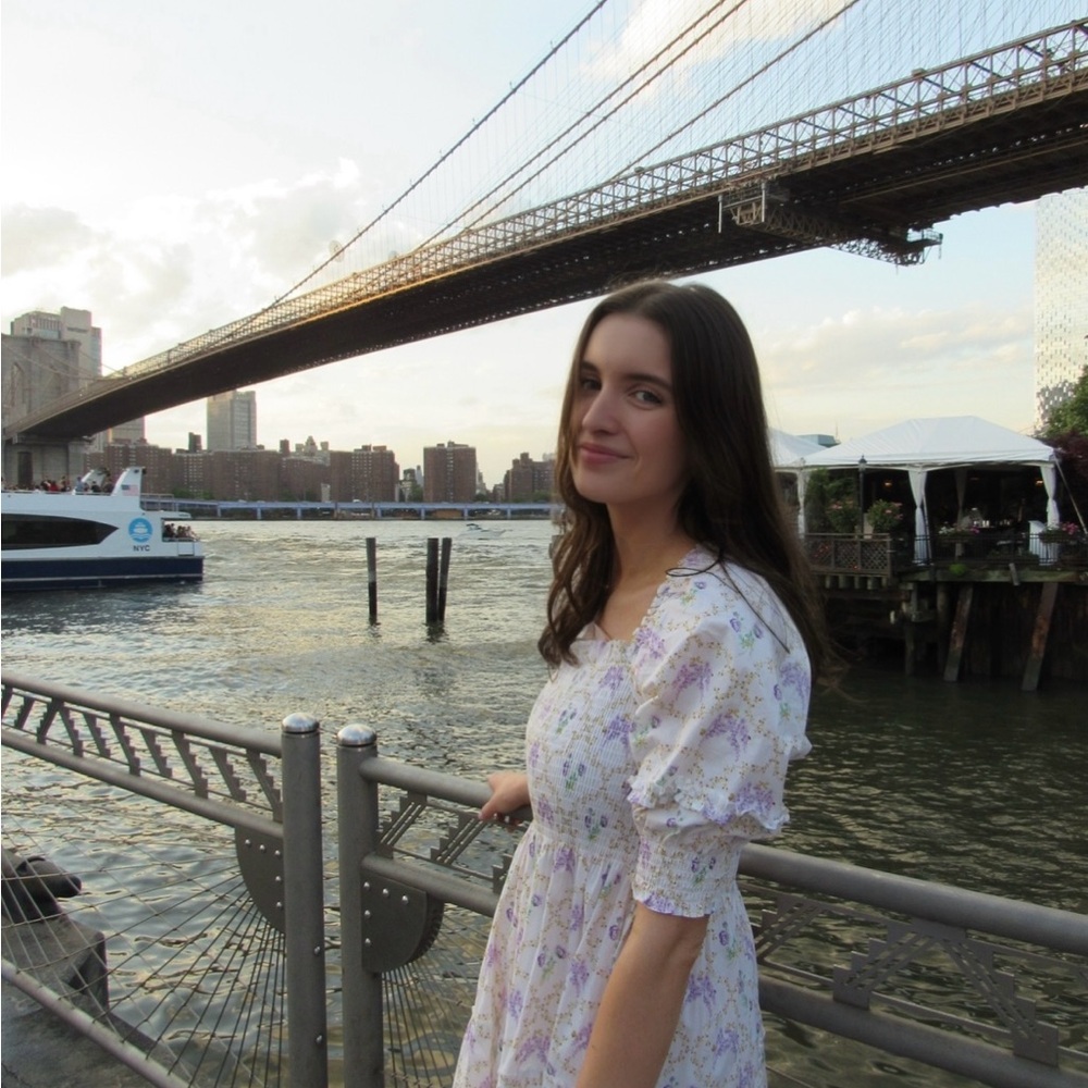 Meet your Posher, Caroline